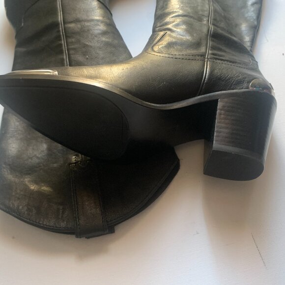 Faye Metal Plate Pull On Western Boot in Black - Picture 3 of 5